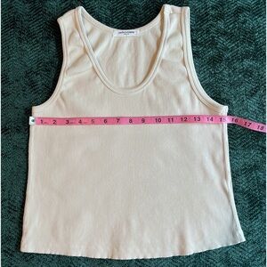 Perfect White Tee Blondie tank EUC